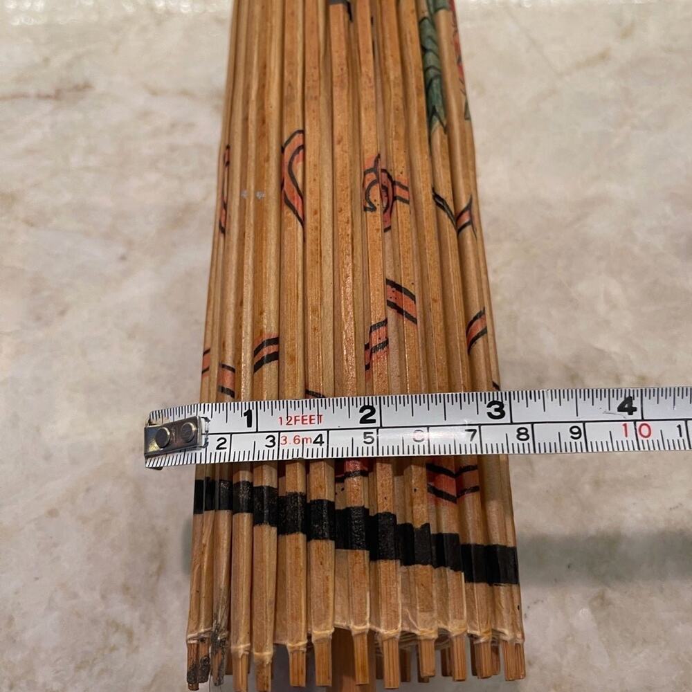 Vintage Asian decorative handpainted  paper umbrella - Picture 4 of 12